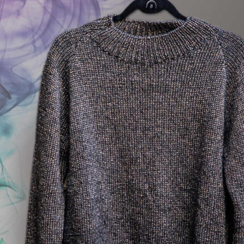 blusa de trico gola alta ouro velho