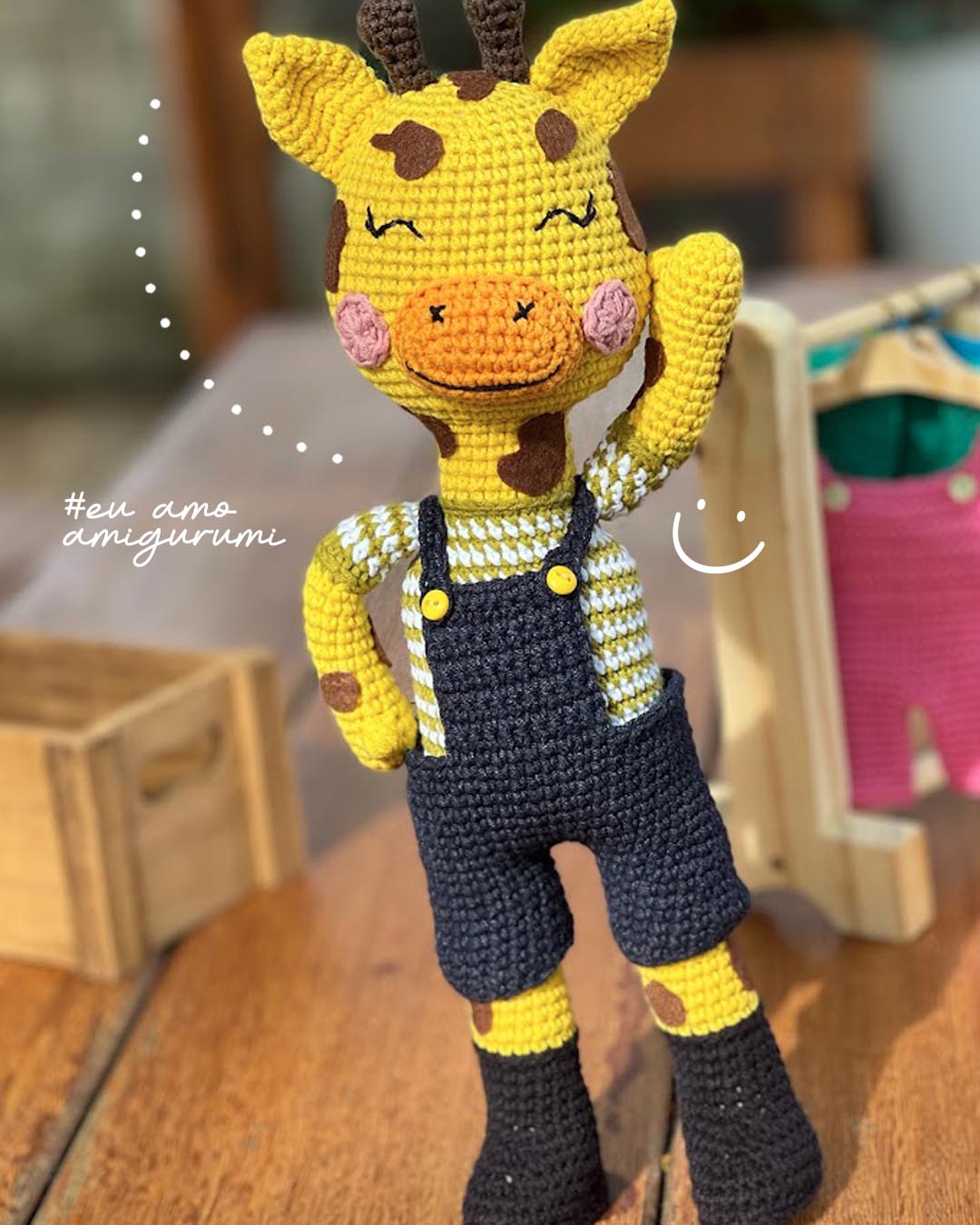 Girafa amigurumi 